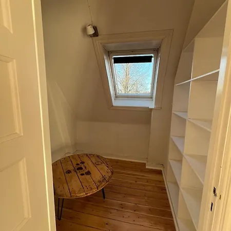Entire In Lovely Apartmán Odense