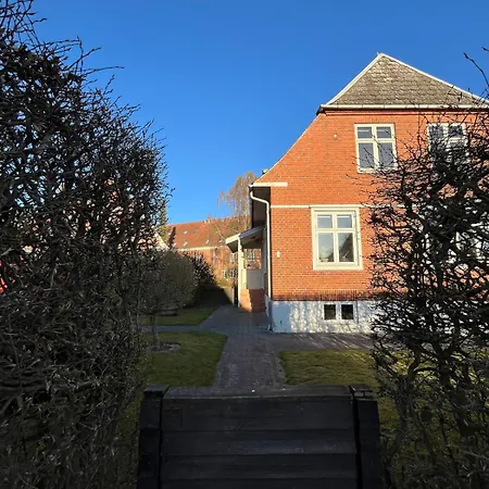 Appartement Entire In Lovely *