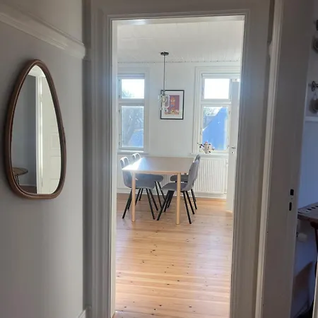 Entire In Lovely Apartmán Odense